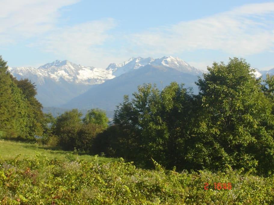 Gite Arthur Et Germaine Maisonnette A La Campagne Avec Un Grand Jardin Saint-Jeoire-Prieure Exterior photo